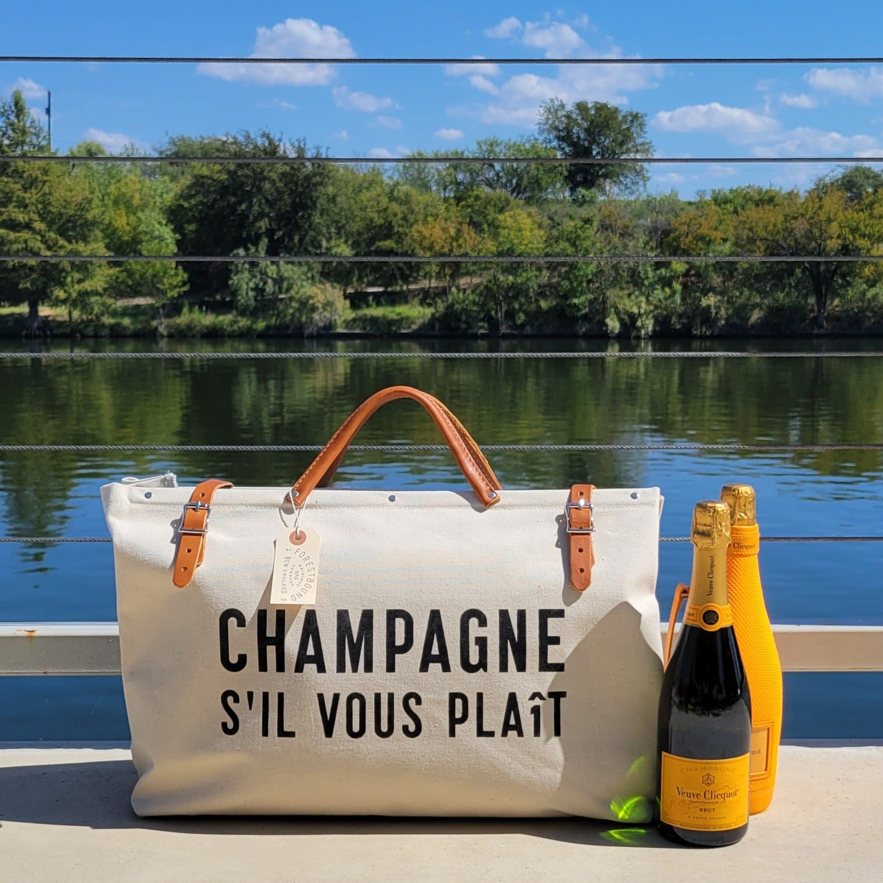 Champagne S'il Vous Plaît - Forestbound Utility Bag - Bubbles Make Me Happy