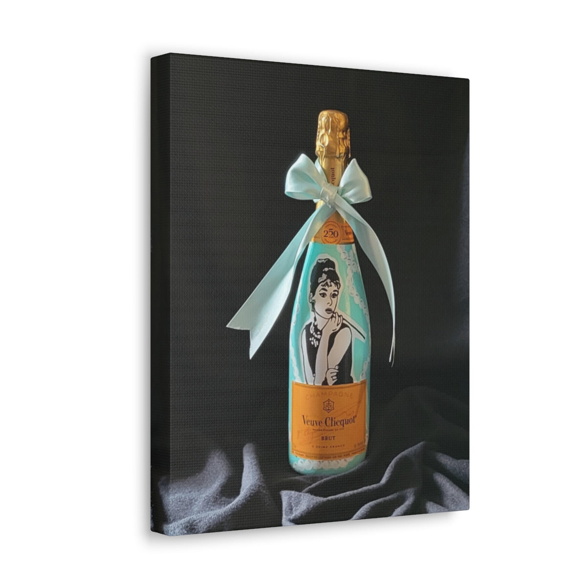 Audrey On Canvas - Bubbles Make Me Happy