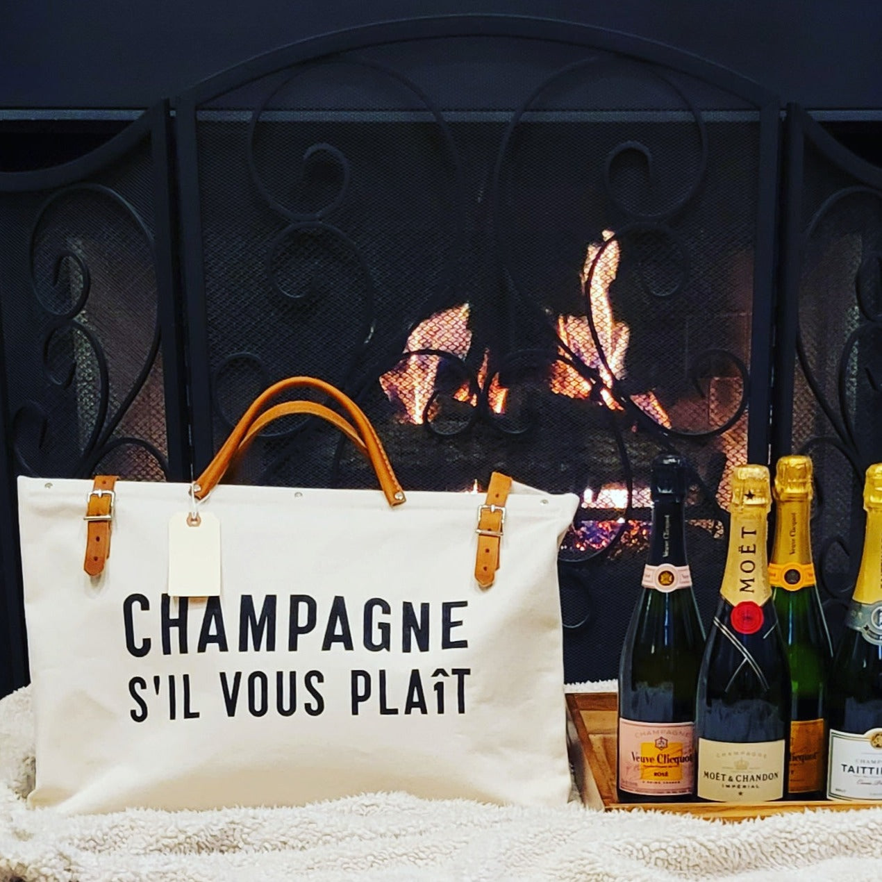 Champagne S'il Vous Plaît - Forestbound Overnight Bag - Bubbles Make Me Happy